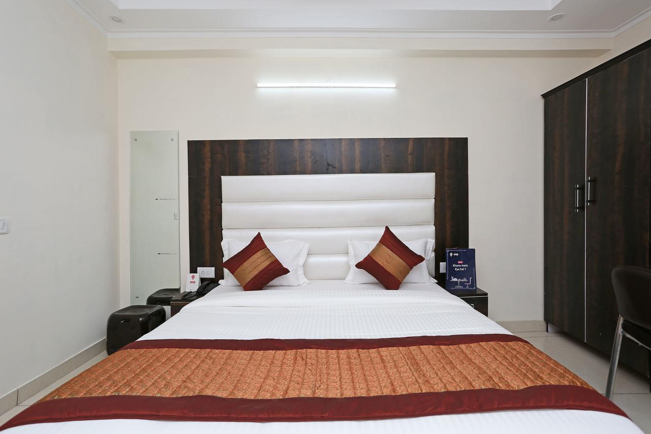 Oyo 9147 Hotel Aerostay Νέο Δελχί Εξωτερικό φωτογραφία