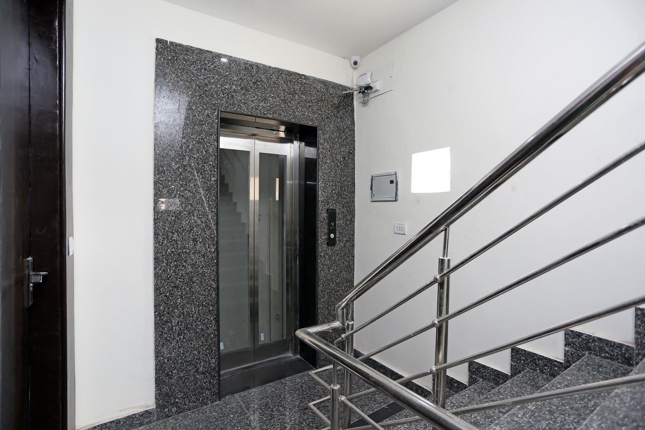 Oyo 9147 Hotel Aerostay Νέο Δελχί Εξωτερικό φωτογραφία