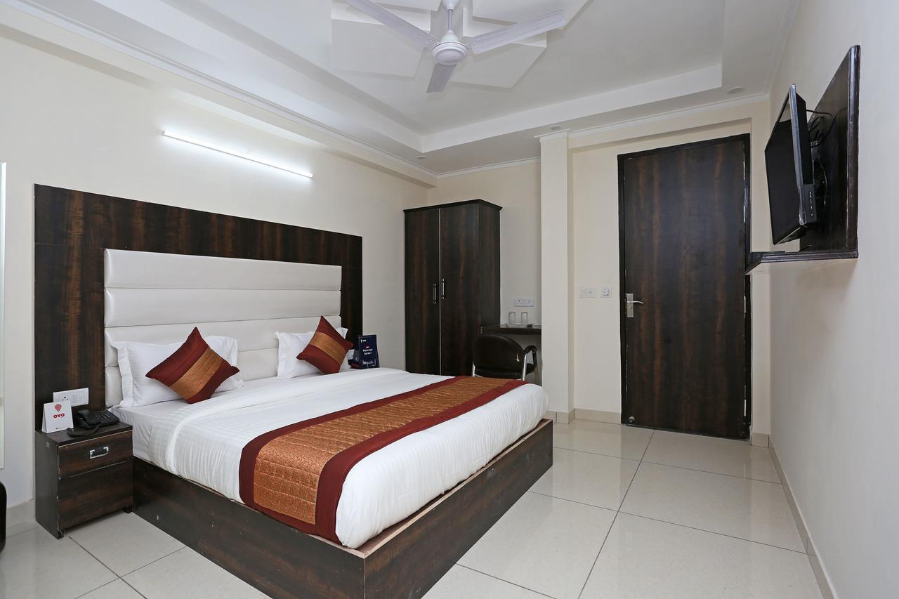 Oyo 9147 Hotel Aerostay Νέο Δελχί Εξωτερικό φωτογραφία