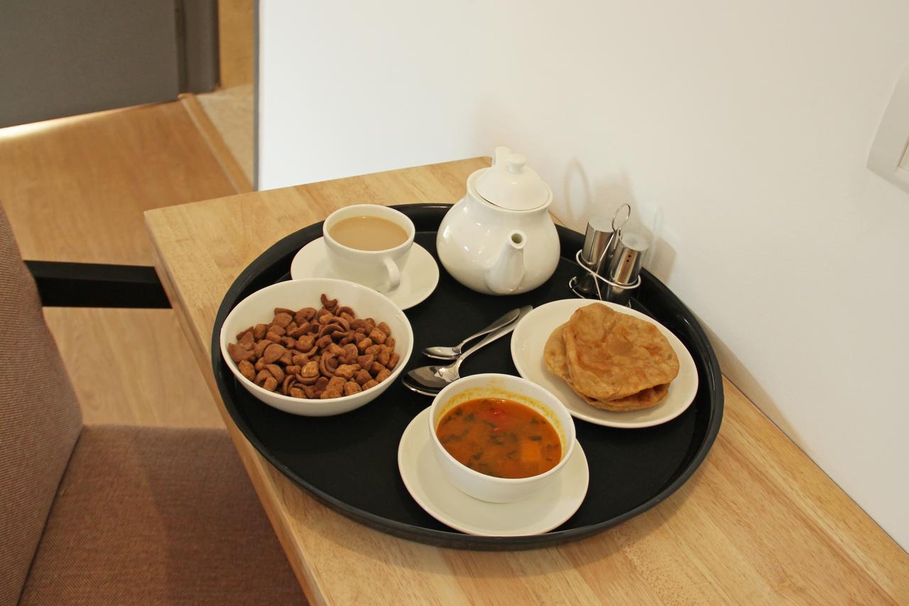 Oyo 9147 Hotel Aerostay Νέο Δελχί Εξωτερικό φωτογραφία